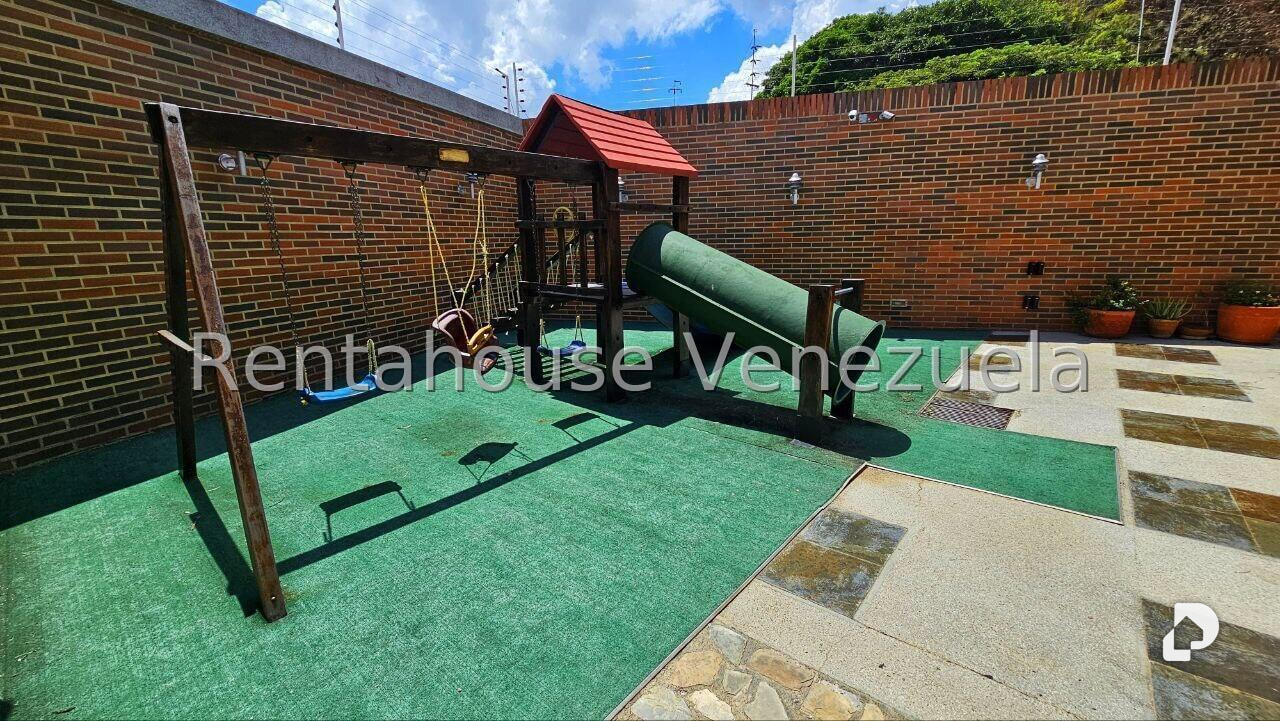 Casa en Cumbres de Curumo, Caracas – 3