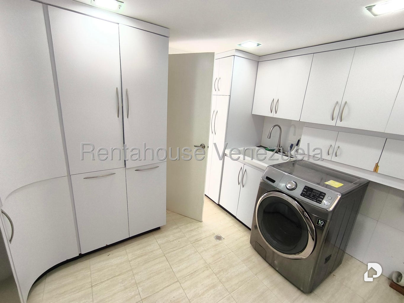 Apartamento en Lomas de La Lagunita, Caracas