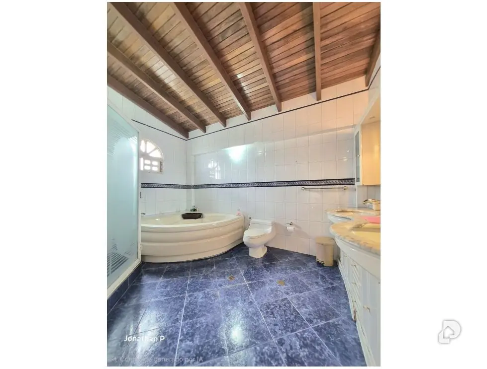 Casa en Parque El Retiro, Altos Mirandinos – 10