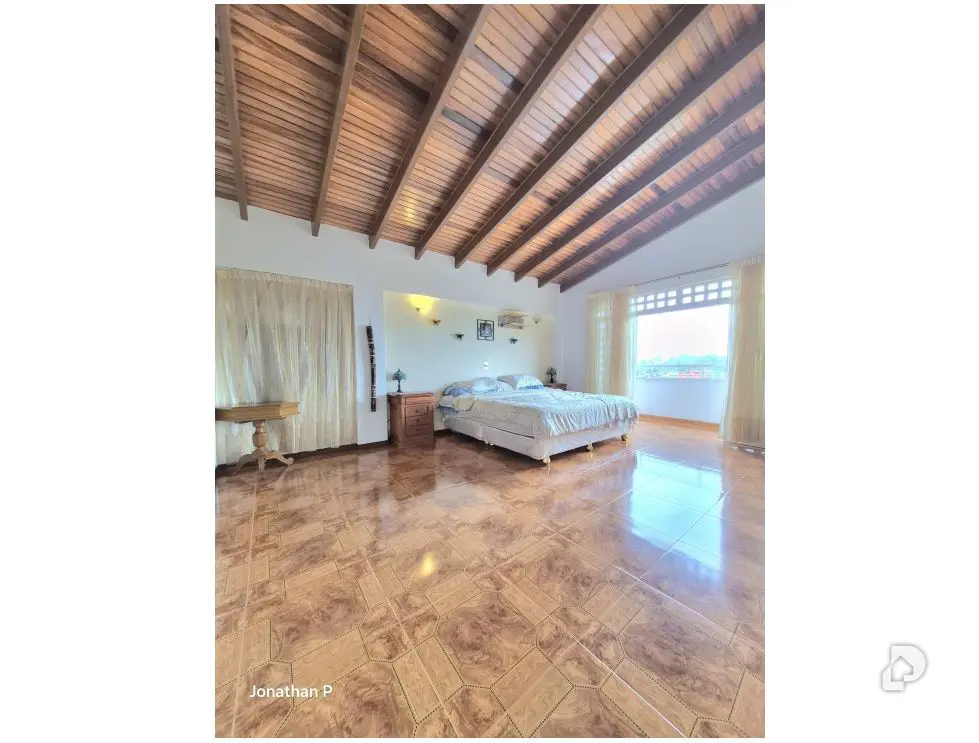 Casa en Parque El Retiro, Altos Mirandinos – 12