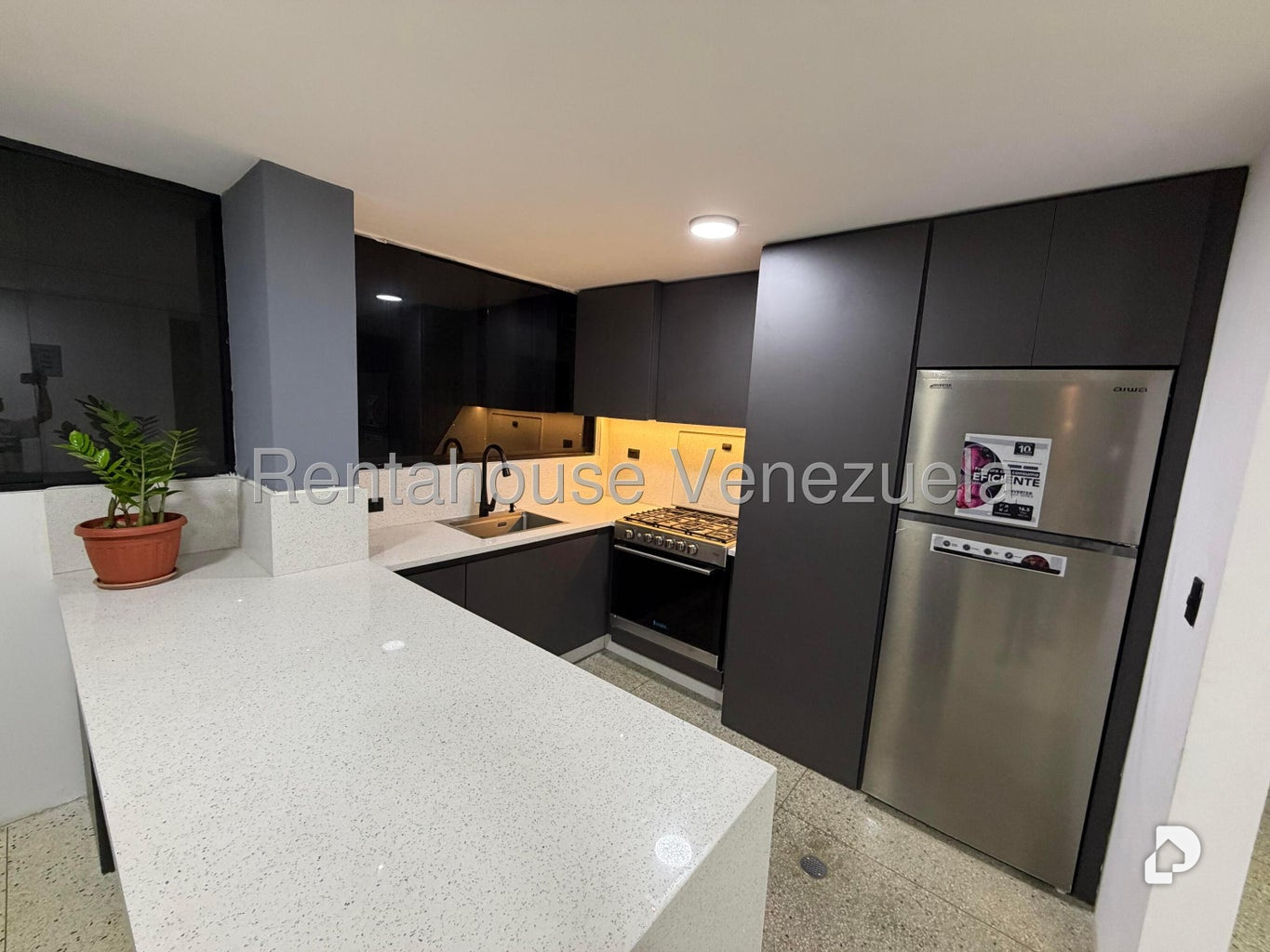 Apartamento en La Florida, Caracas – 14