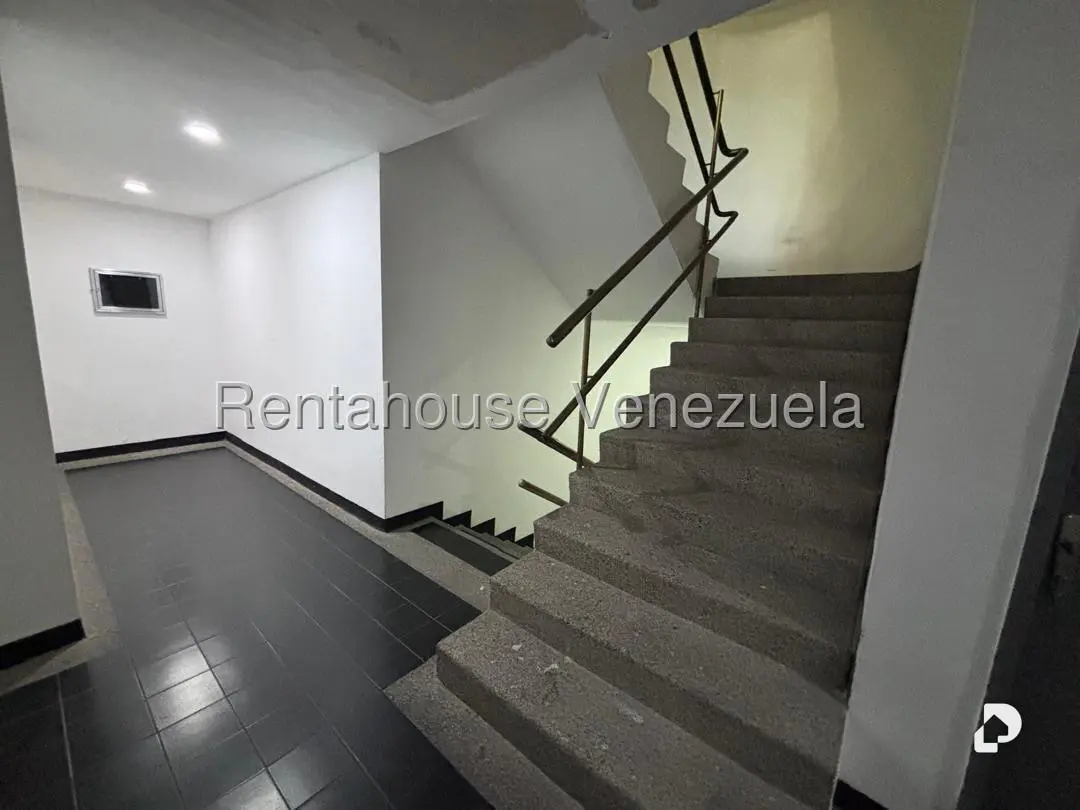 Apartamento en Montecristo, Caracas – 23