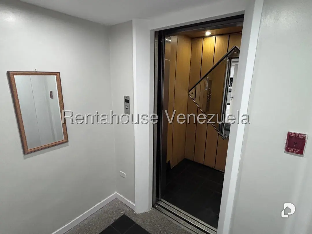 Apartamento en Montecristo, Caracas – 19