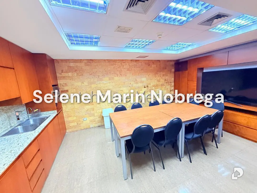Office in Los Ruices, Caracas – 15