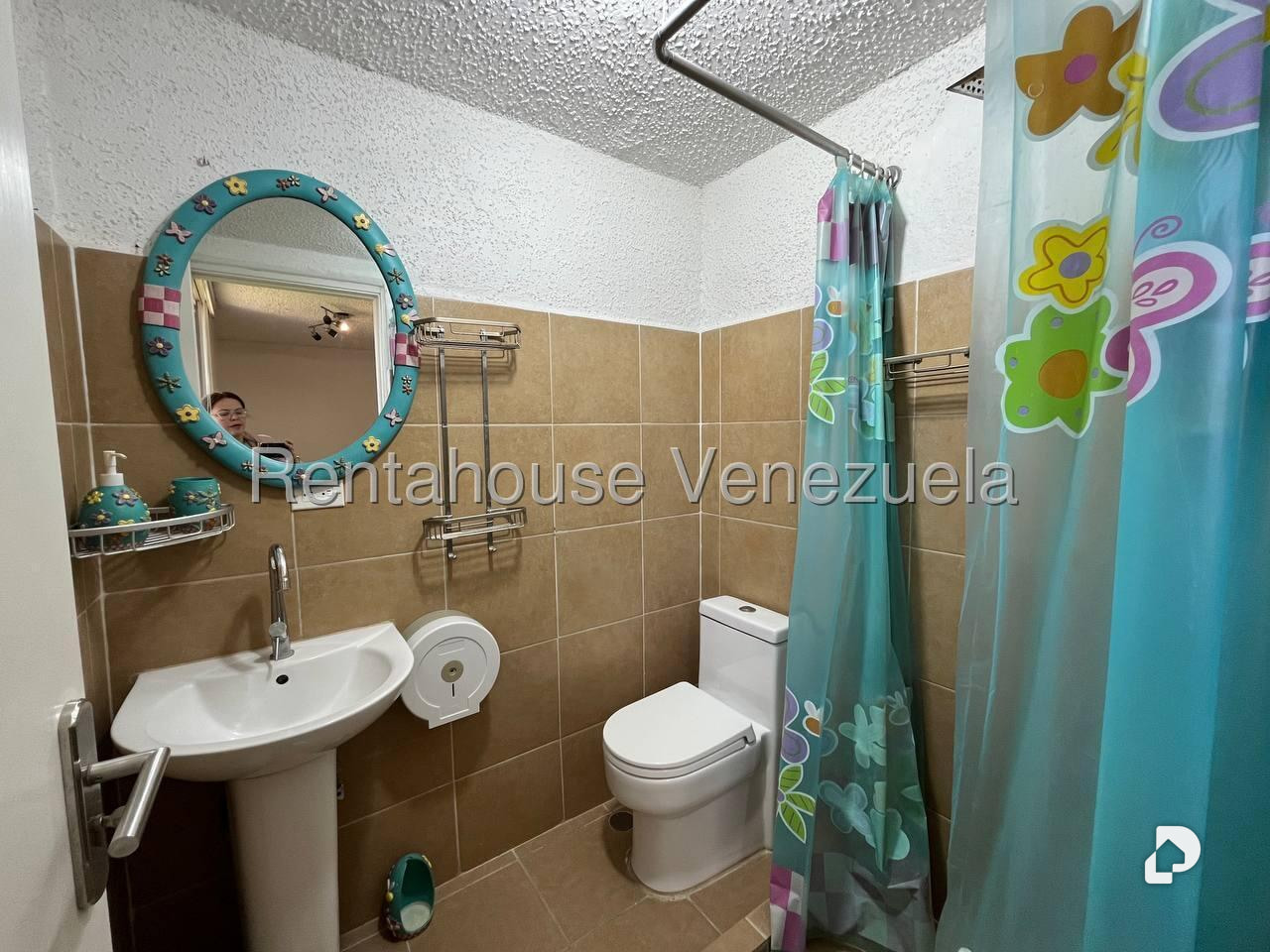 Apartamento en Terrazas de Guaicoco, Caracas – 25