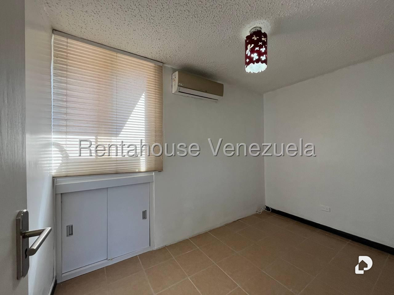 Apartamento en Terrazas de Guaicoco, Caracas – 18