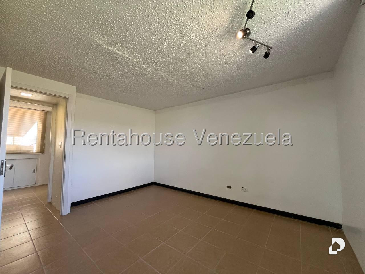 Apartamento en Terrazas de Guaicoco, Caracas – 22
