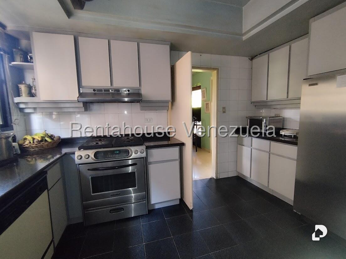 Apartamento en La Florida, Caracas – 10