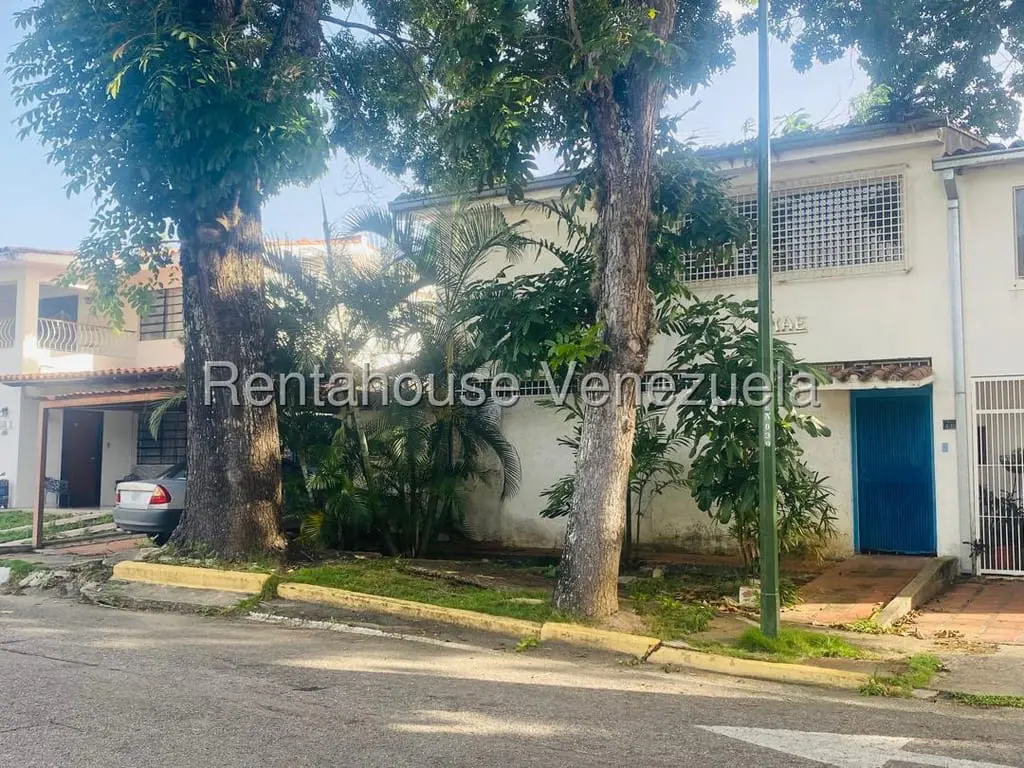 Casa en Santa Cecilia, Caracas - 1