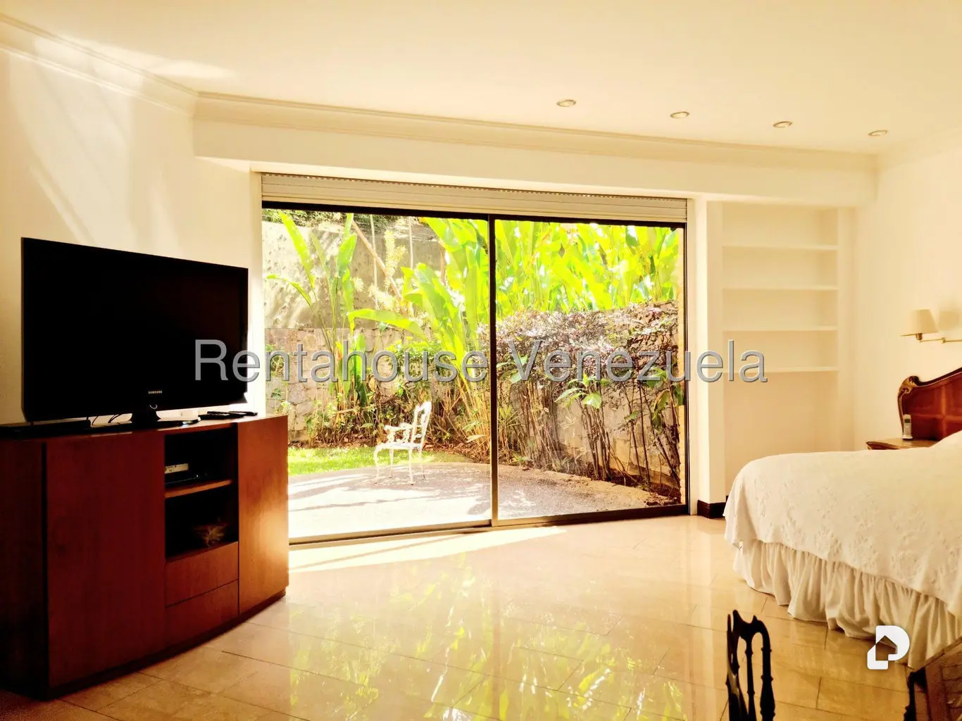Apartamento en Altamira, Caracas – 13