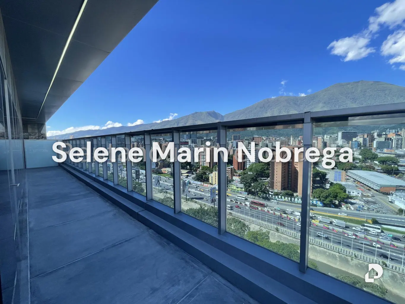 Office in Las Mercedes, Caracas – 12