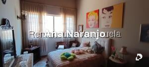 House in Prados del Este, Caracas – 25