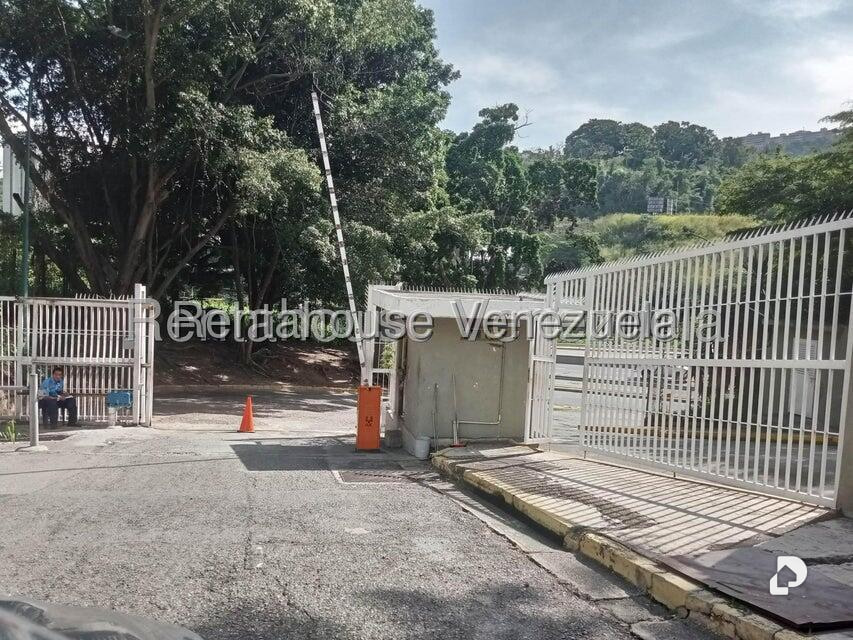Apartamento en Santa Fe Norte, Caracas – 2