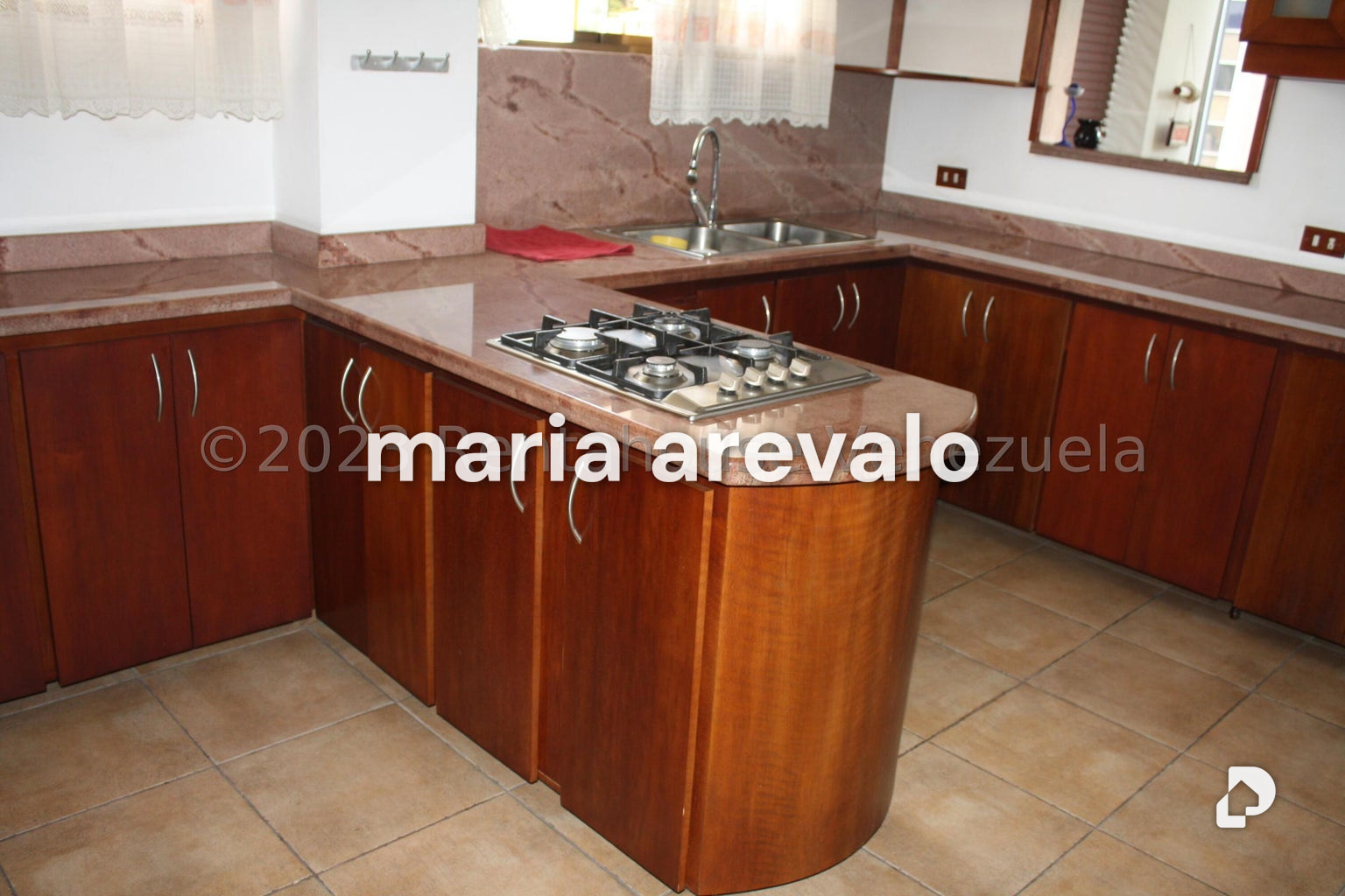 Apartment in El Marqués, Caracas – 3