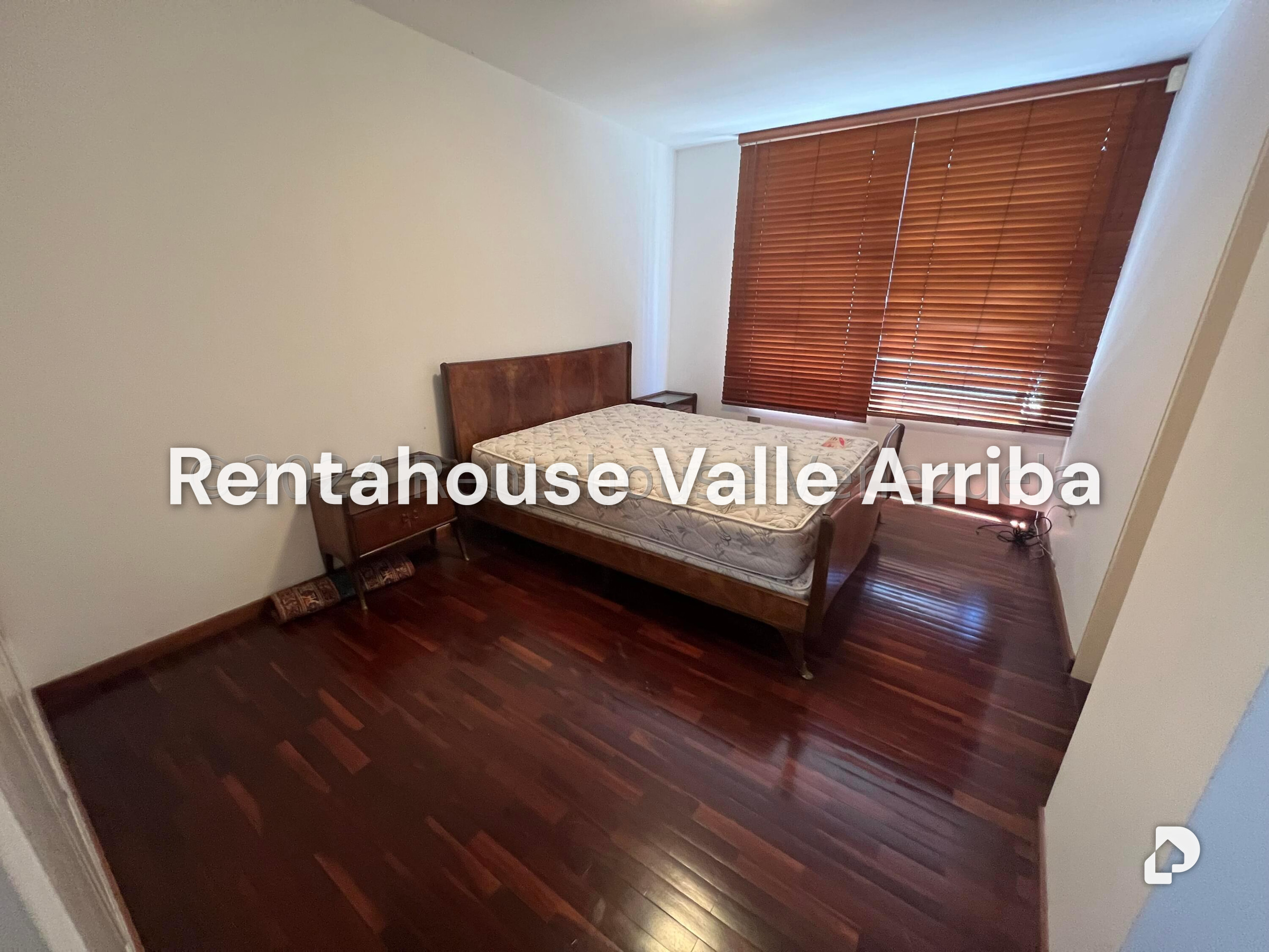 Apartment in Lomas de Las Mercedes, Caracas – 11