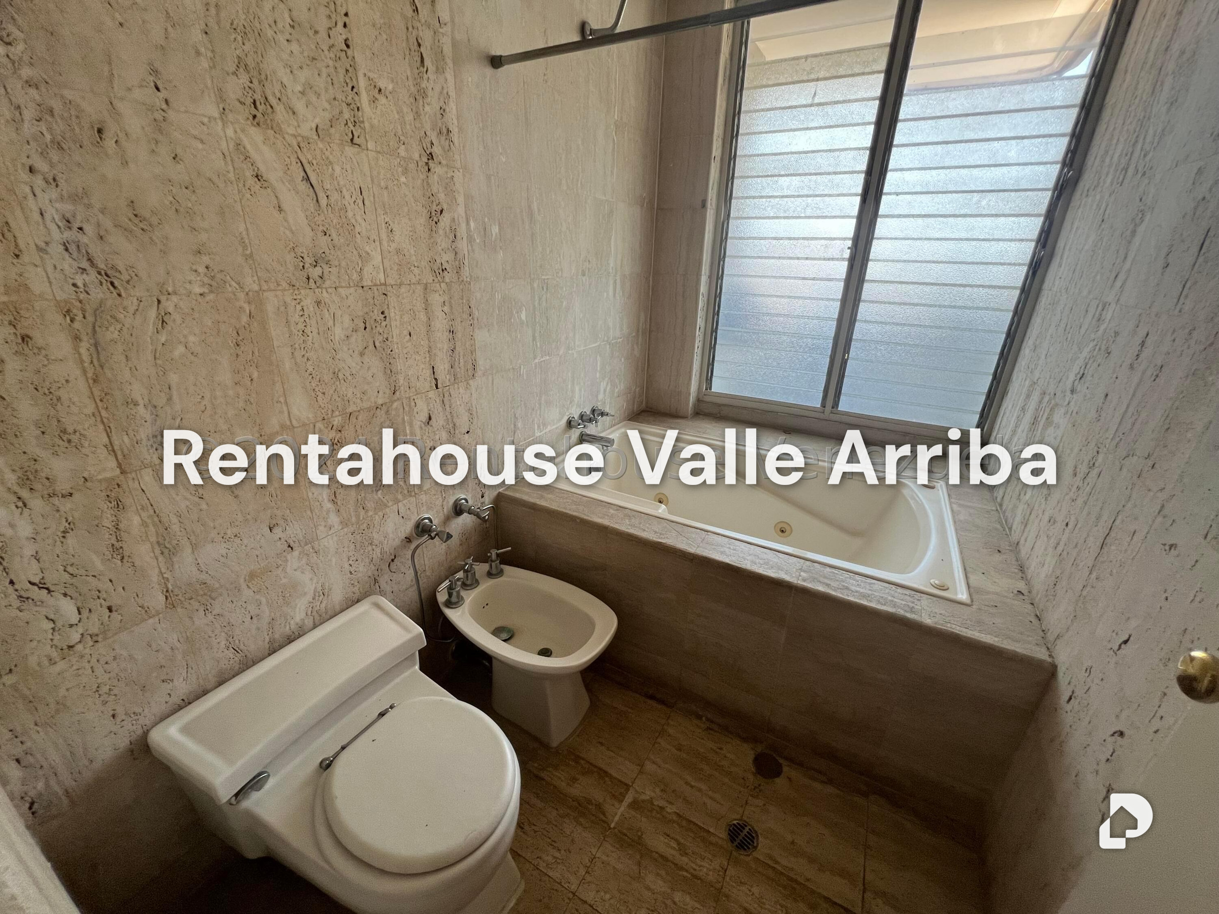 Apartment in Lomas de Las Mercedes, Caracas – 15