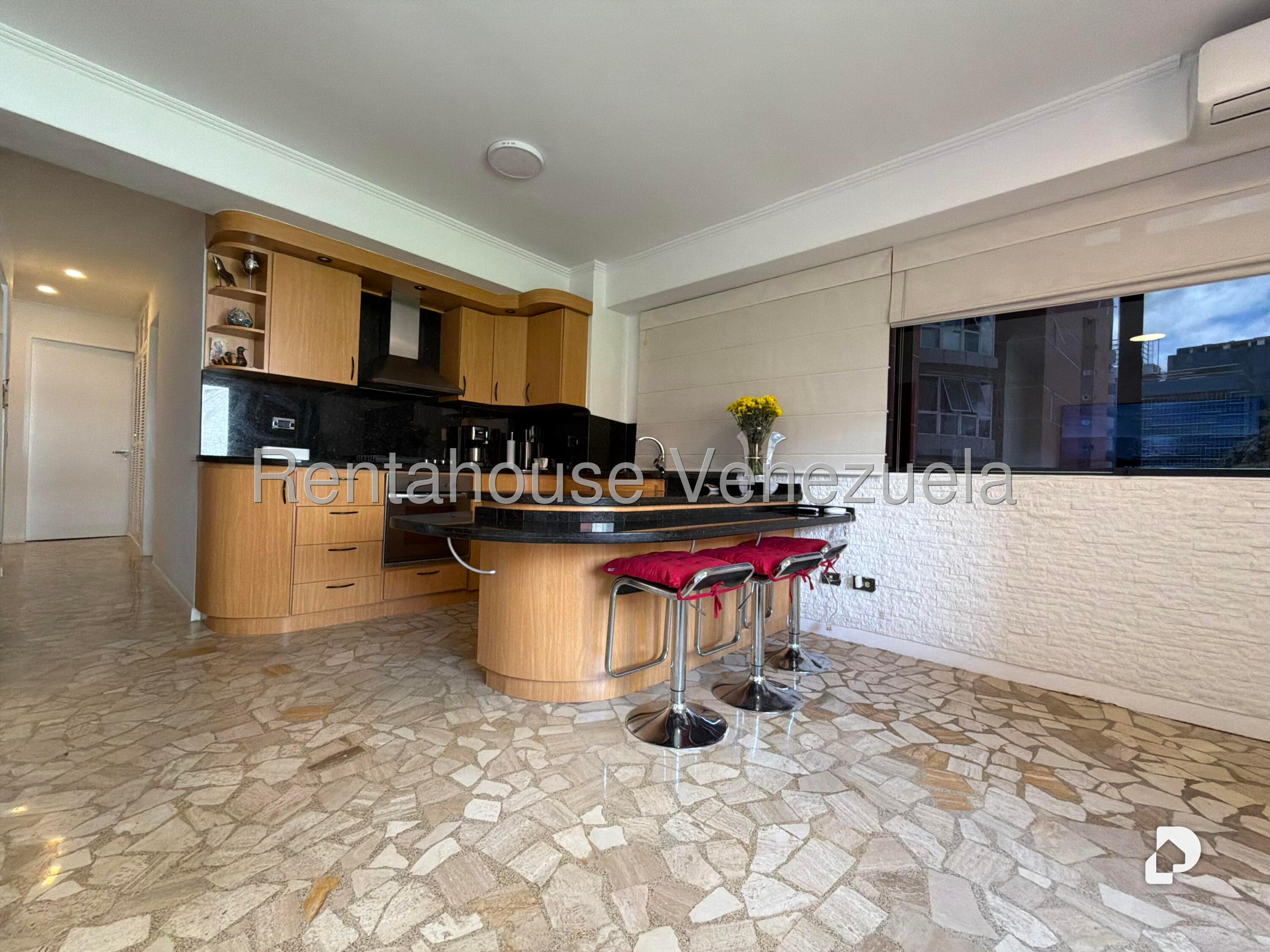 Apartamento en El Rosal, Caracas – 10