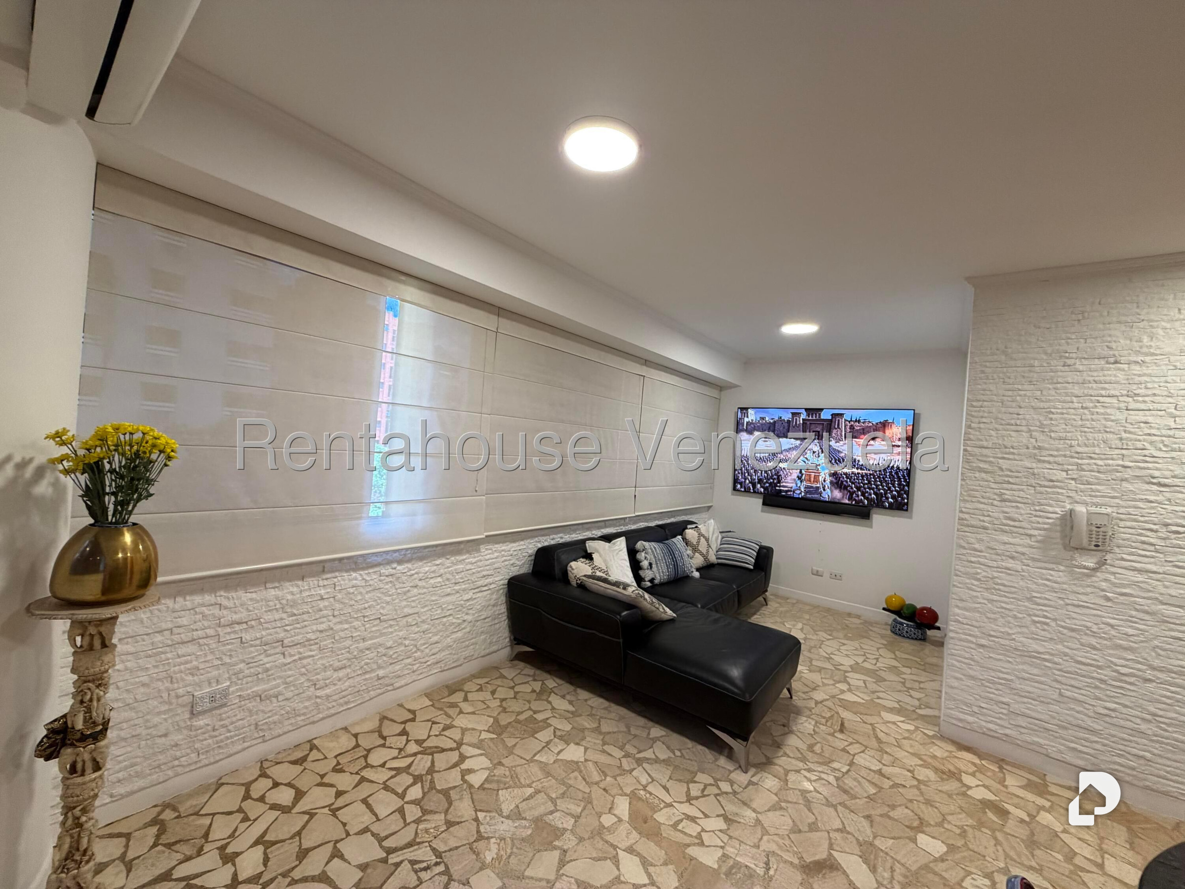 Apartamento en El Rosal, Caracas – 3