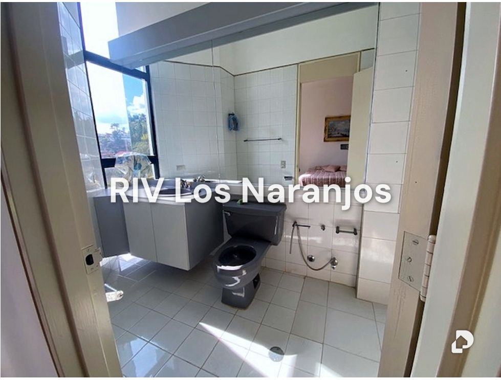 Apartment in Colinas de Tamanaco, Caracas – 24