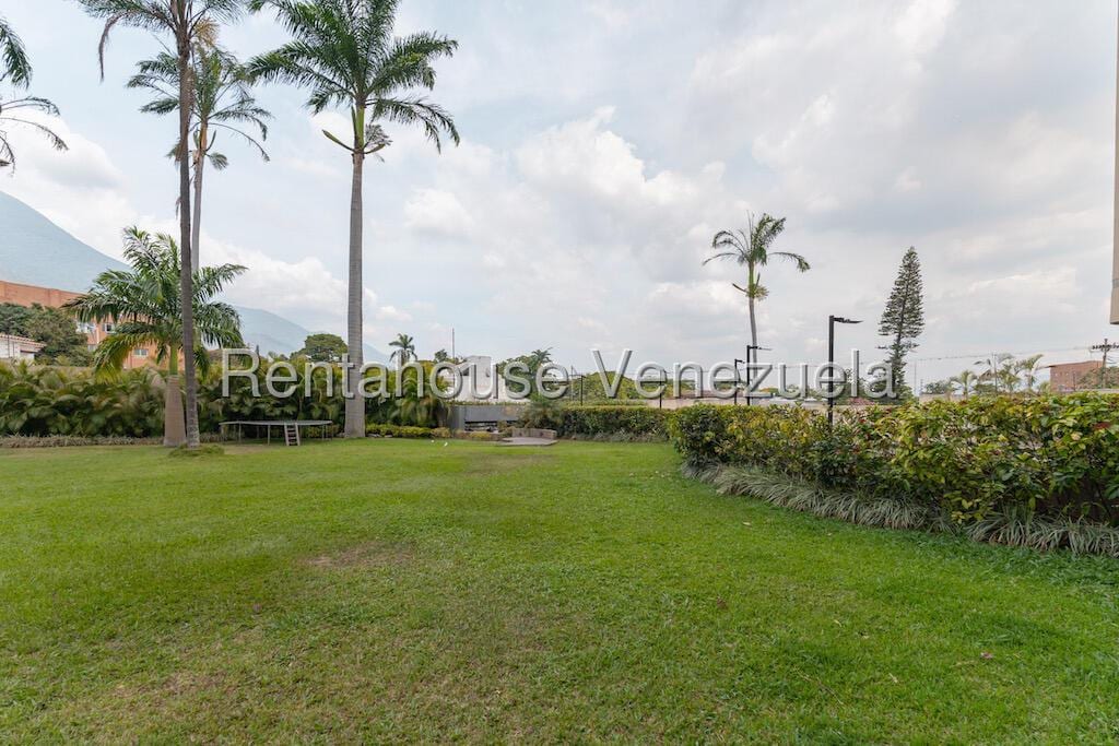 Apartamento en Country Club, Caracas - 1