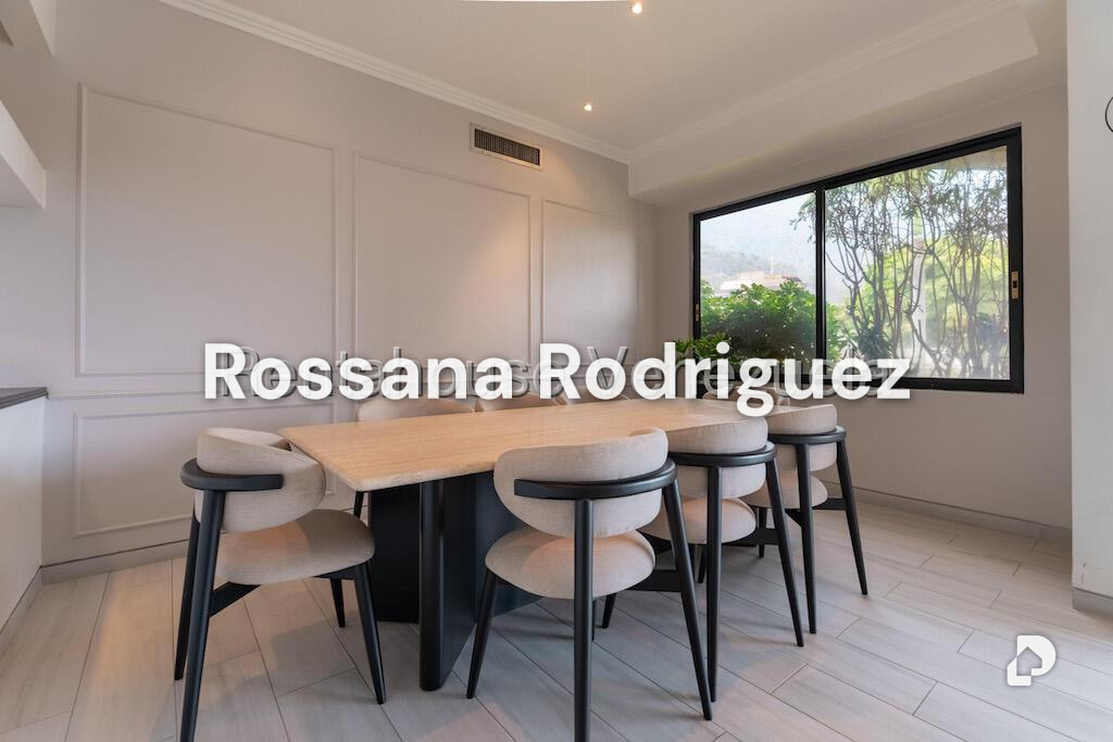 Apartamento en Country Club, Caracas