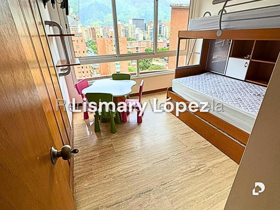 Apartamento en El Rosal, Caracas – 23