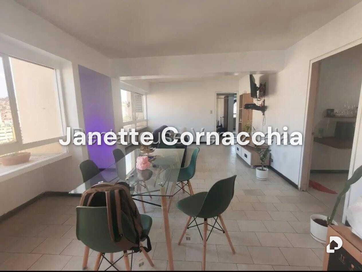 Apartamento en La Urbina, Caracas – 10