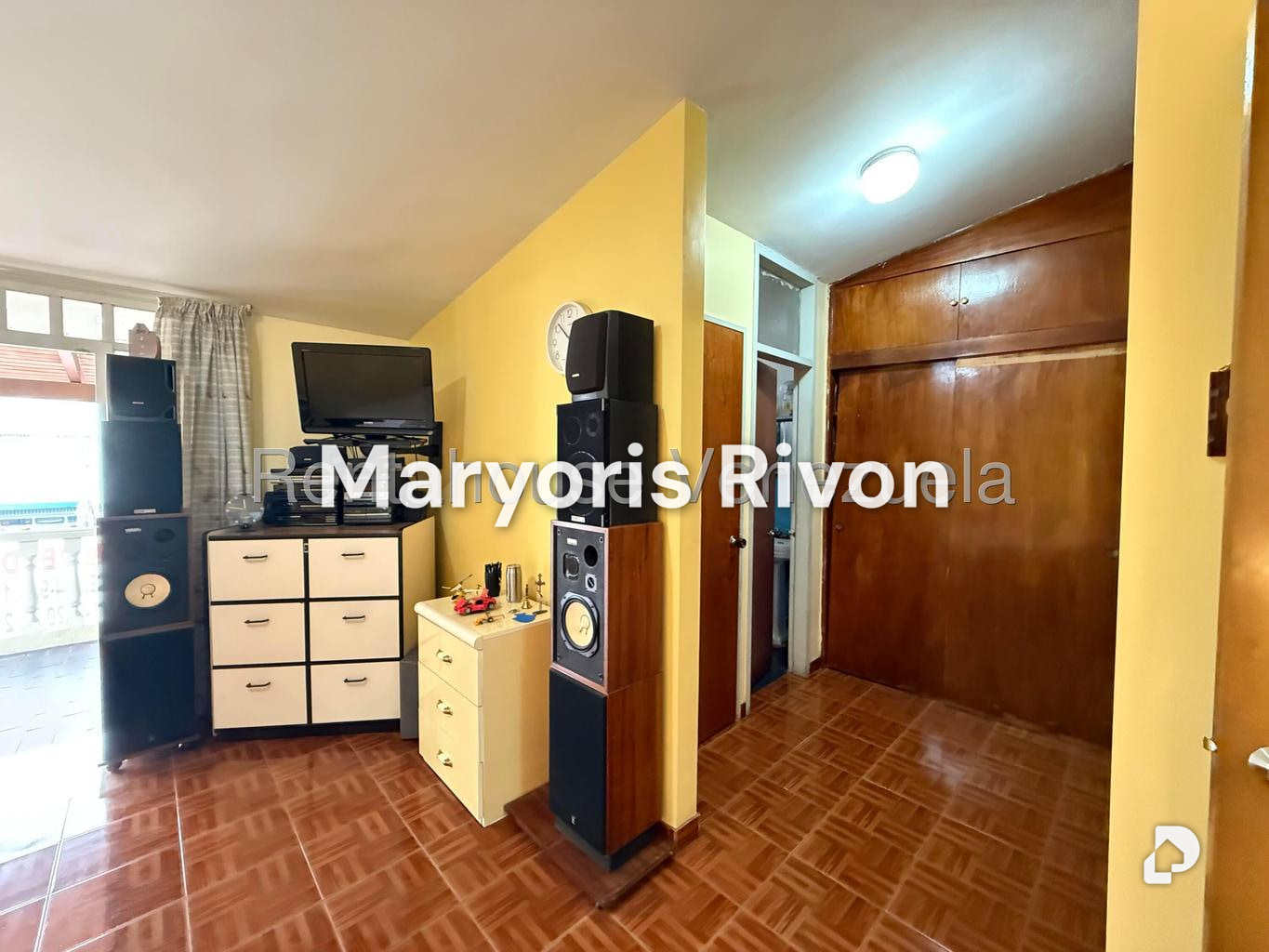Casa en La Trinidad, Caracas – 21