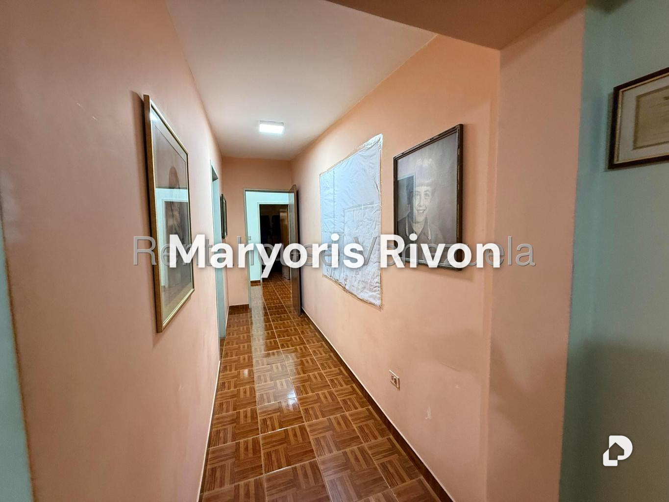 Casa en La Trinidad, Caracas – 28