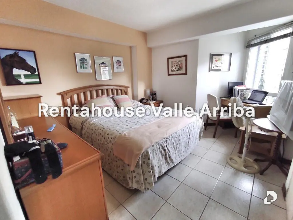 Apartamento en San Bernardino, Caracas – 9