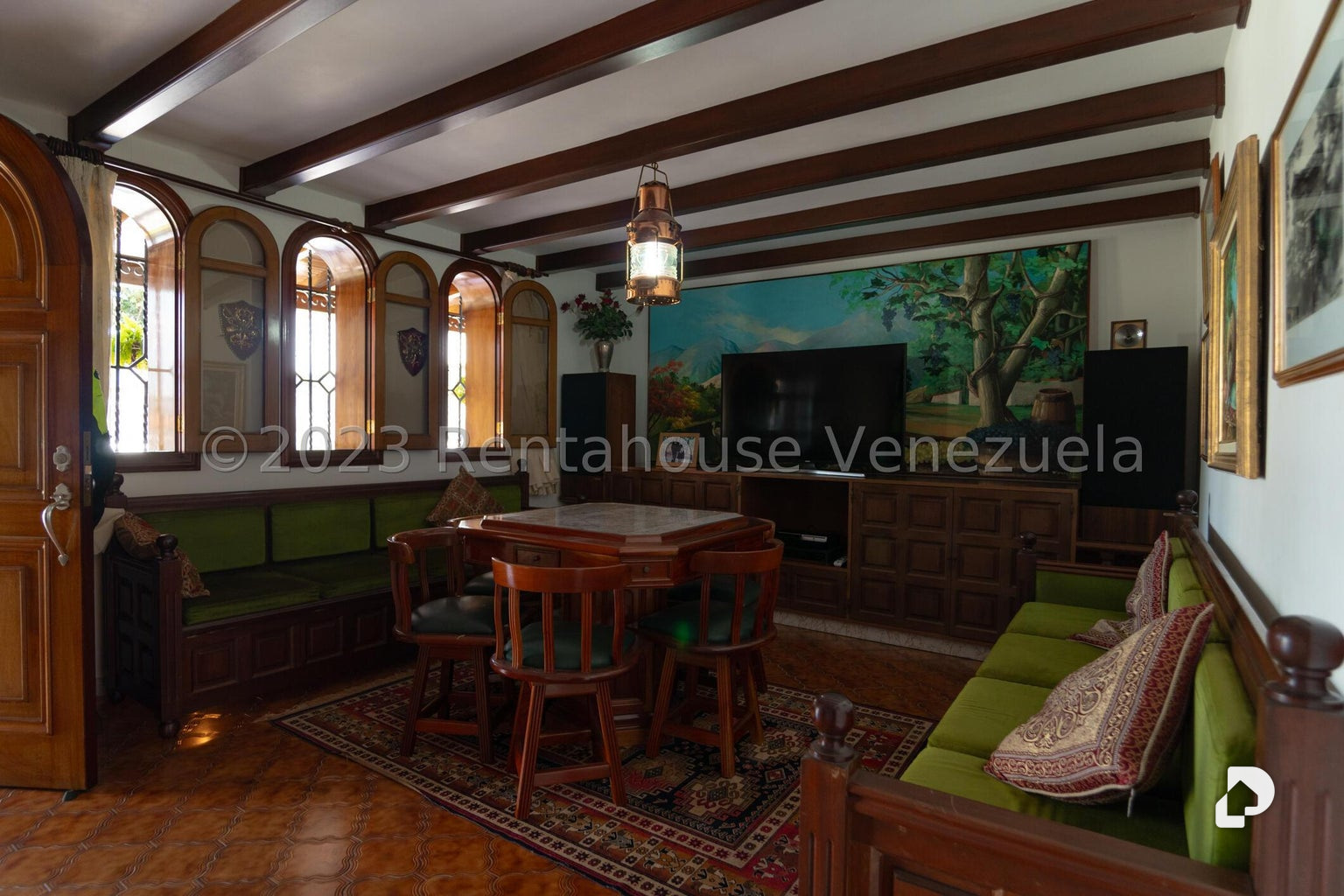 Casa en Cumbres de Curumo, Caracas – 26