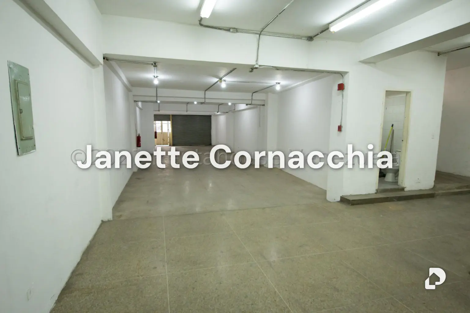 Local comercial en Puente Hierro, Caracas – 3