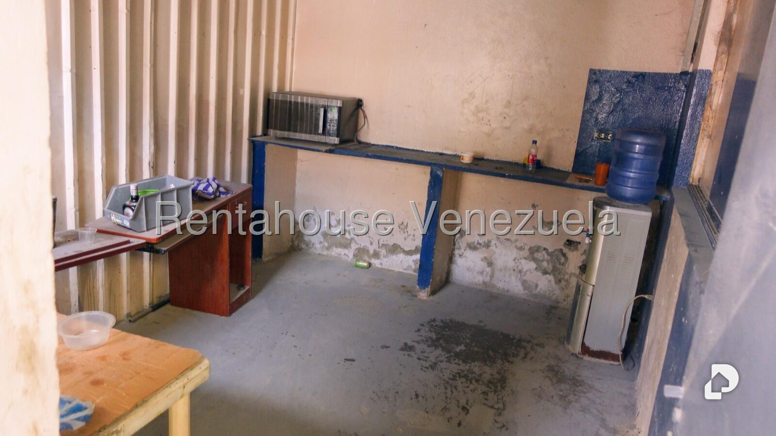 Galpón en El Paraíso, Caracas – 29