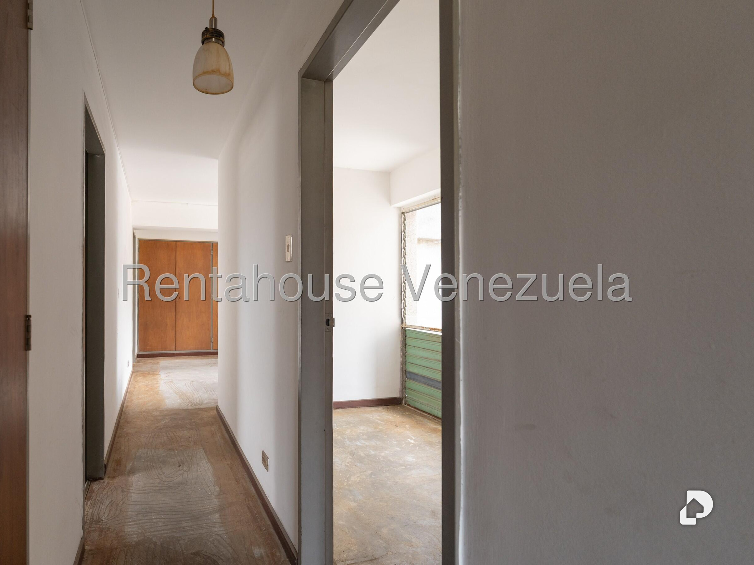 Apartamento en Los Chorros, Caracas – 22
