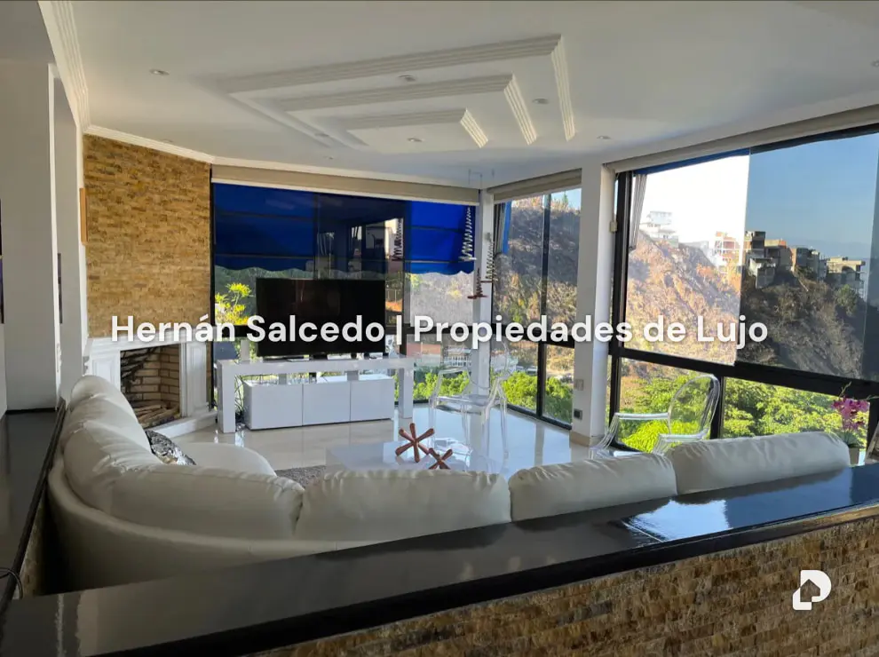 Casa en Lomas de La Lagunita, Caracas – 1