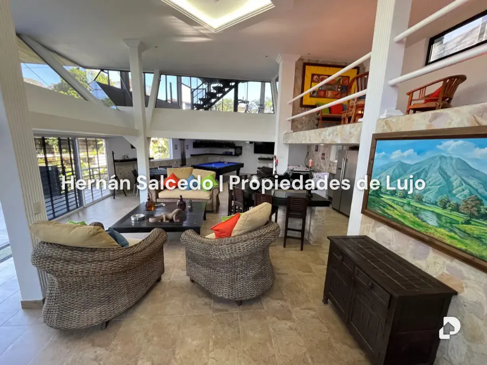 Casa en Lomas de La Lagunita, Caracas – 7