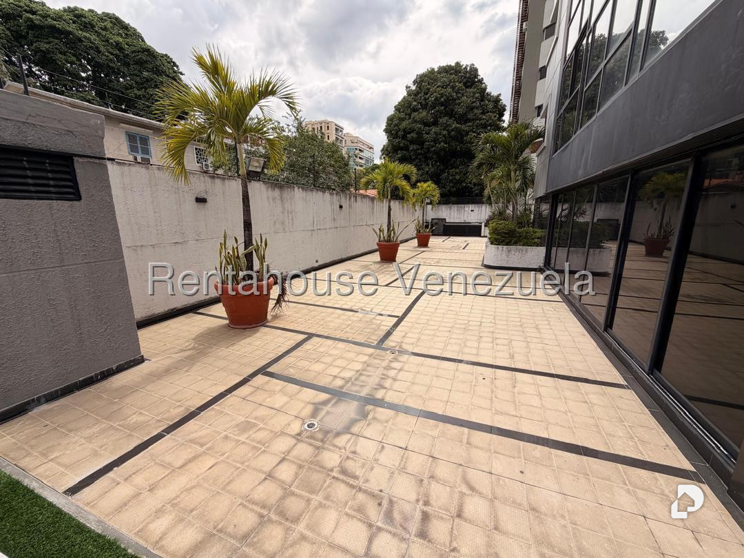 Apartamento en El Rosal, Caracas – 17