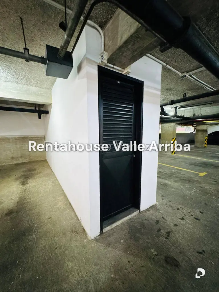 Apartamento en El Rosal, Caracas – 22
