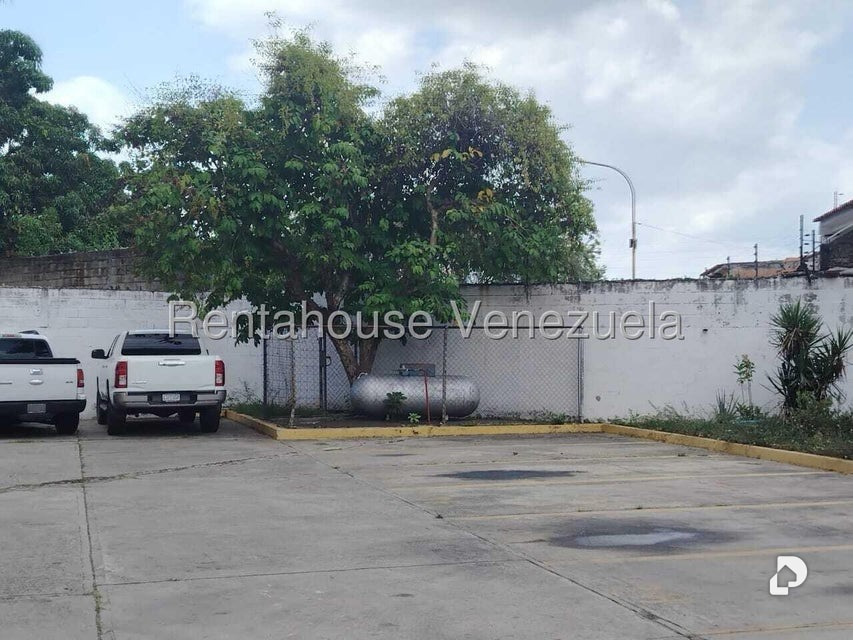 Apartamento en Flor Amarillo – 30