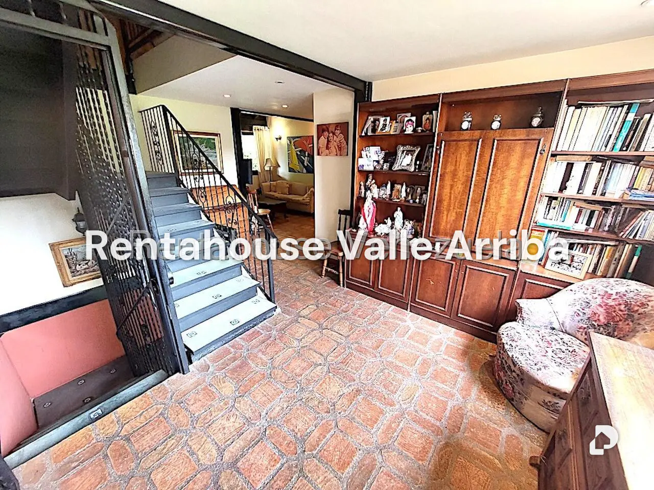 Casa en El Hatillo, Caracas – 12