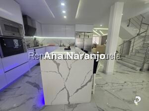 Casa en Macaracuay, Caracas – 8