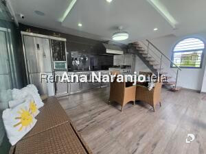 Casa en Macaracuay, Caracas – 11