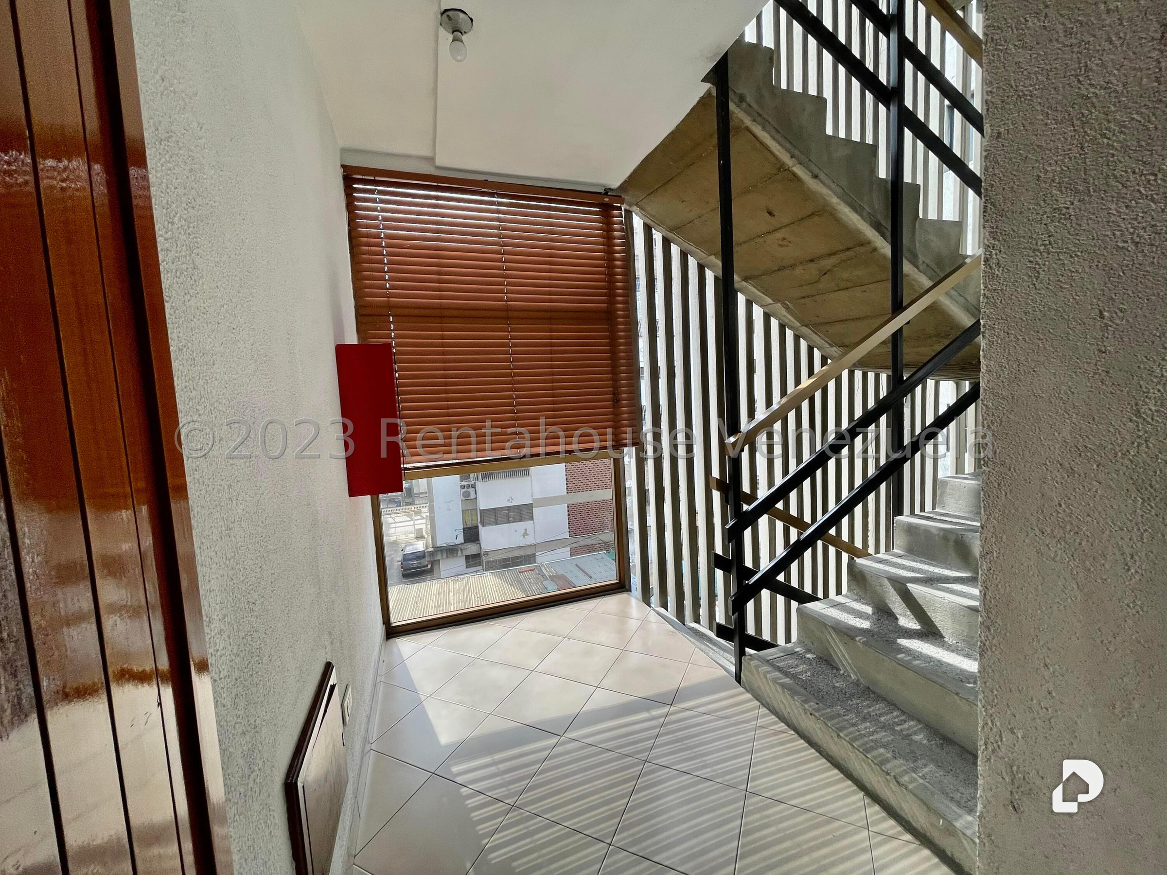 Edificio en Colinas de Bello Monte, Caracas