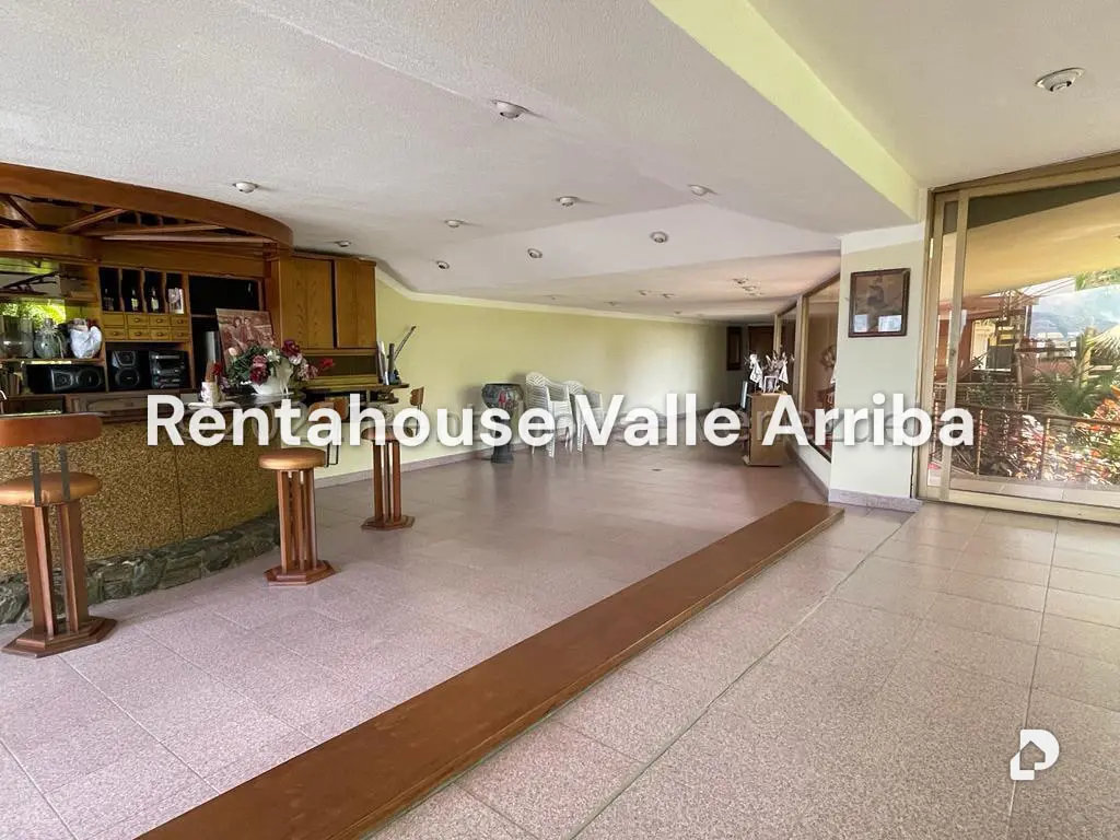 Casa en Colinas de Santa Mónica, Caracas – 24