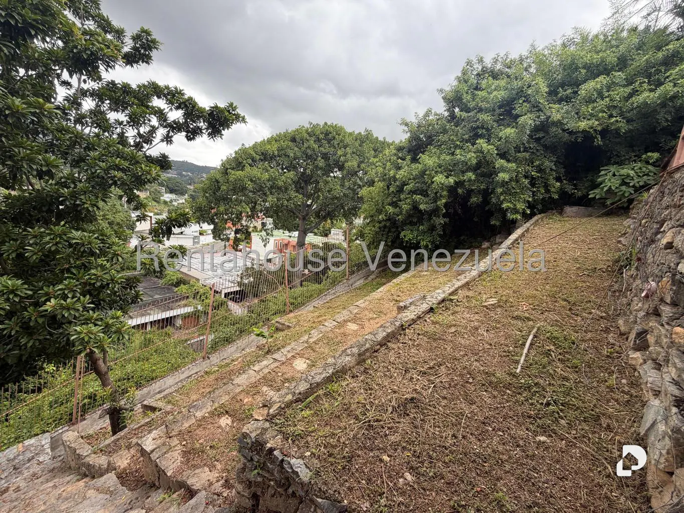 Casa en Prados del Este, Caracas – 8