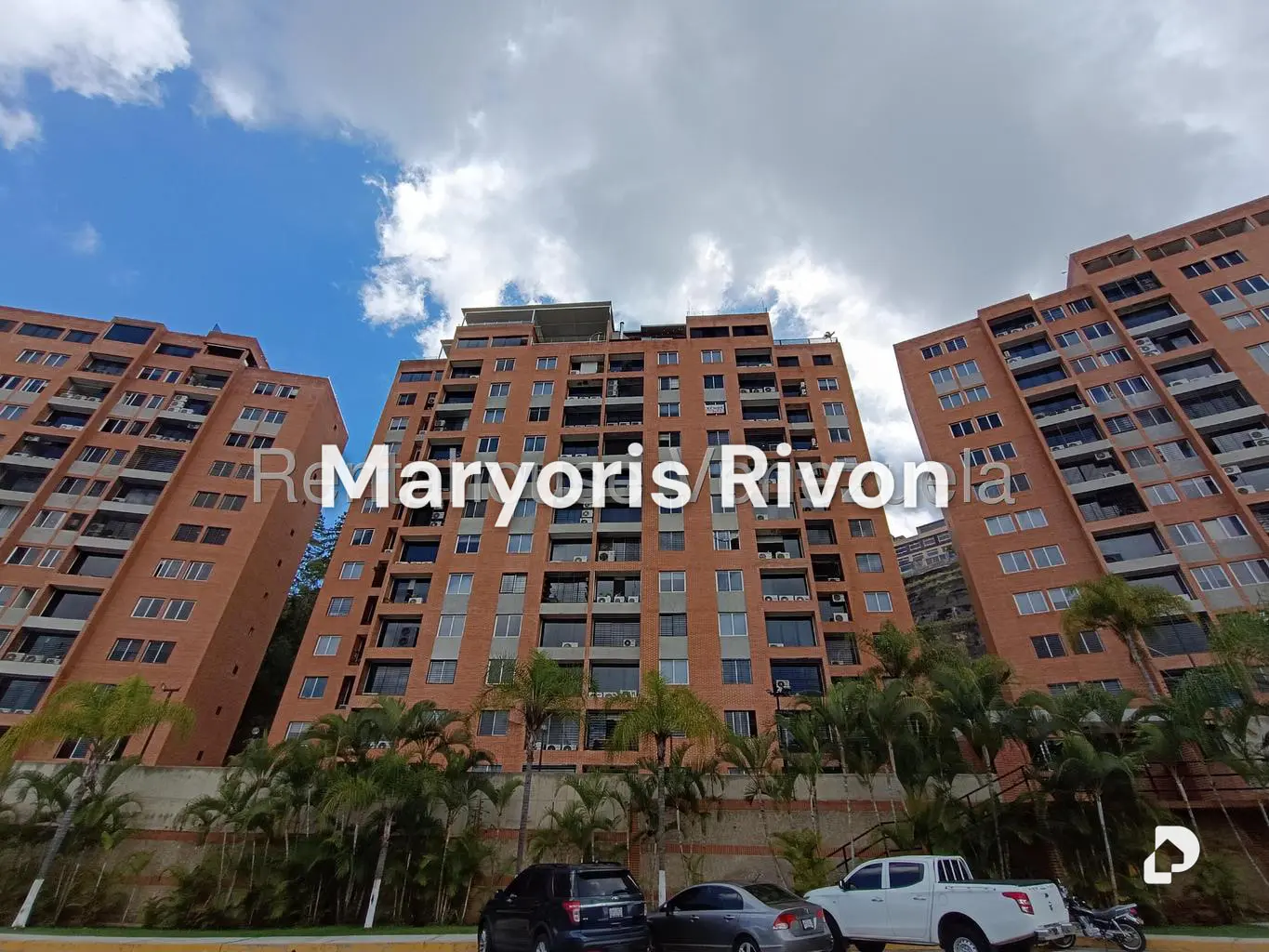 Apartamento en Colinas de La Tahona, Caracas – 1