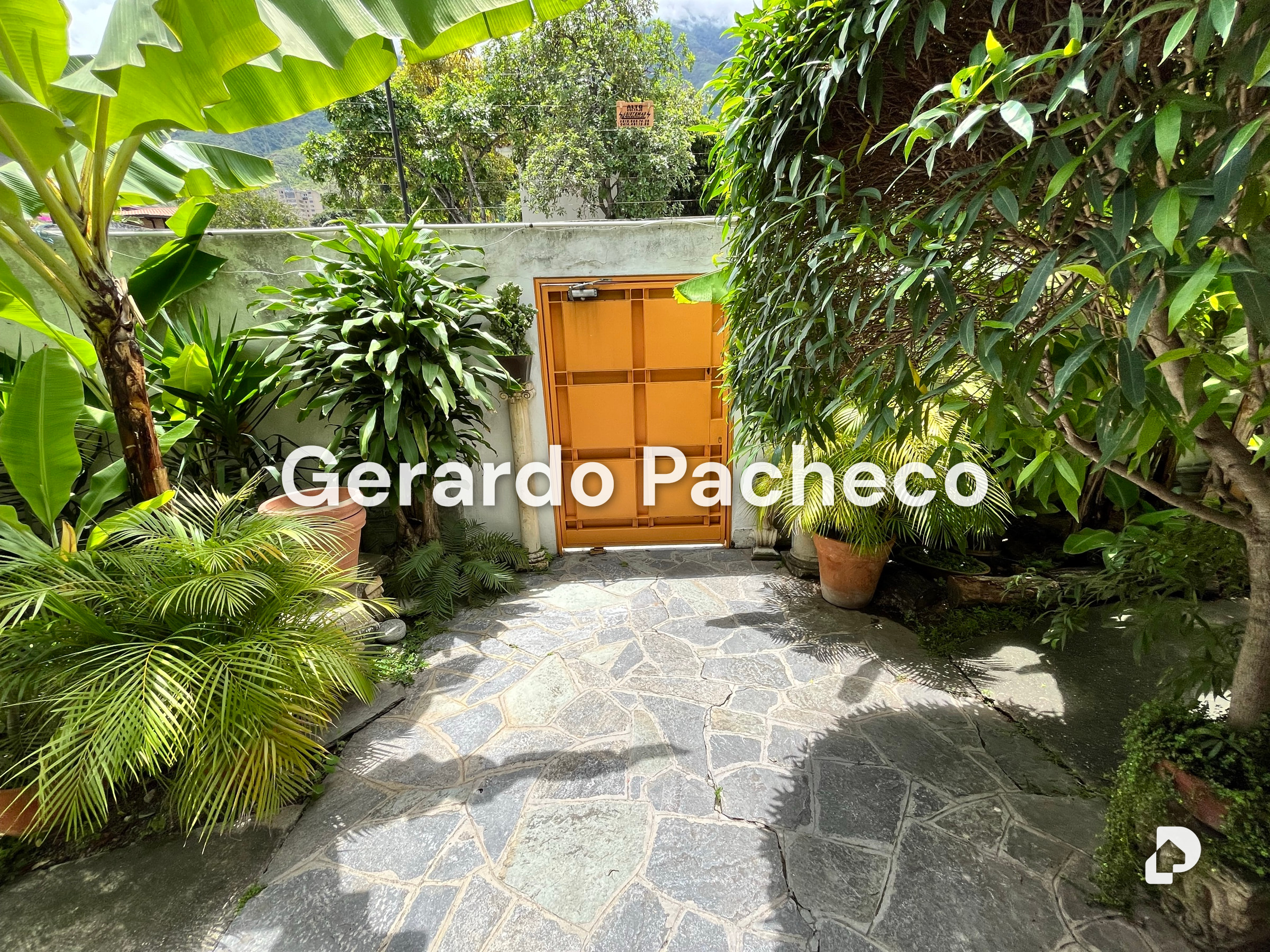 Casa en Altamira, Caracas – 4