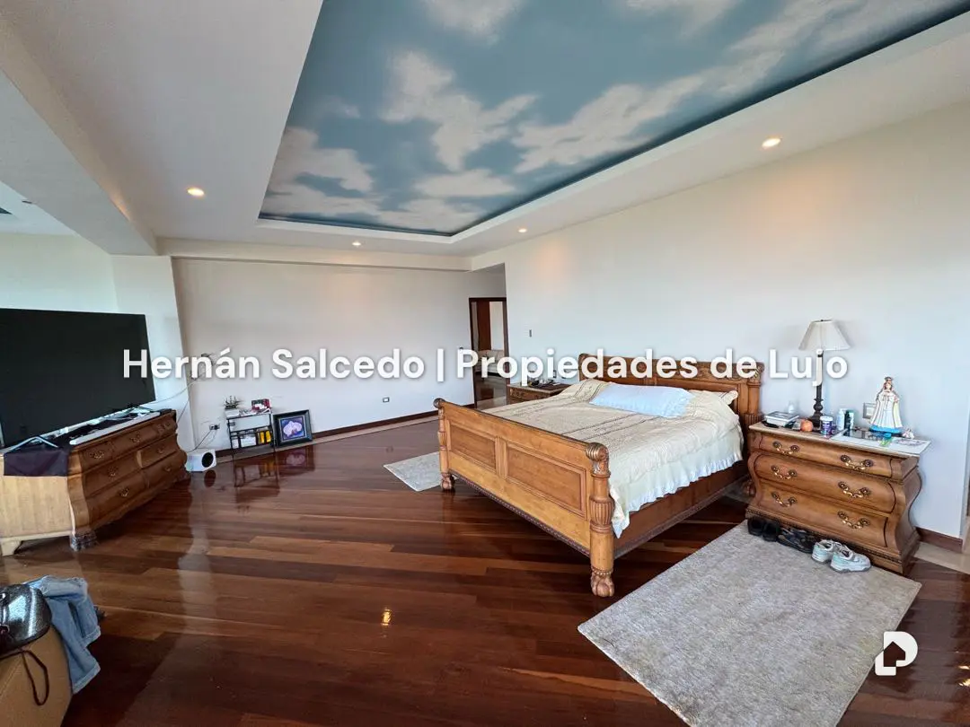 Casa en La Lagunita, Caracas – 20
