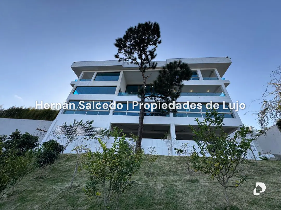 Casa en La Lagunita, Caracas – 27
