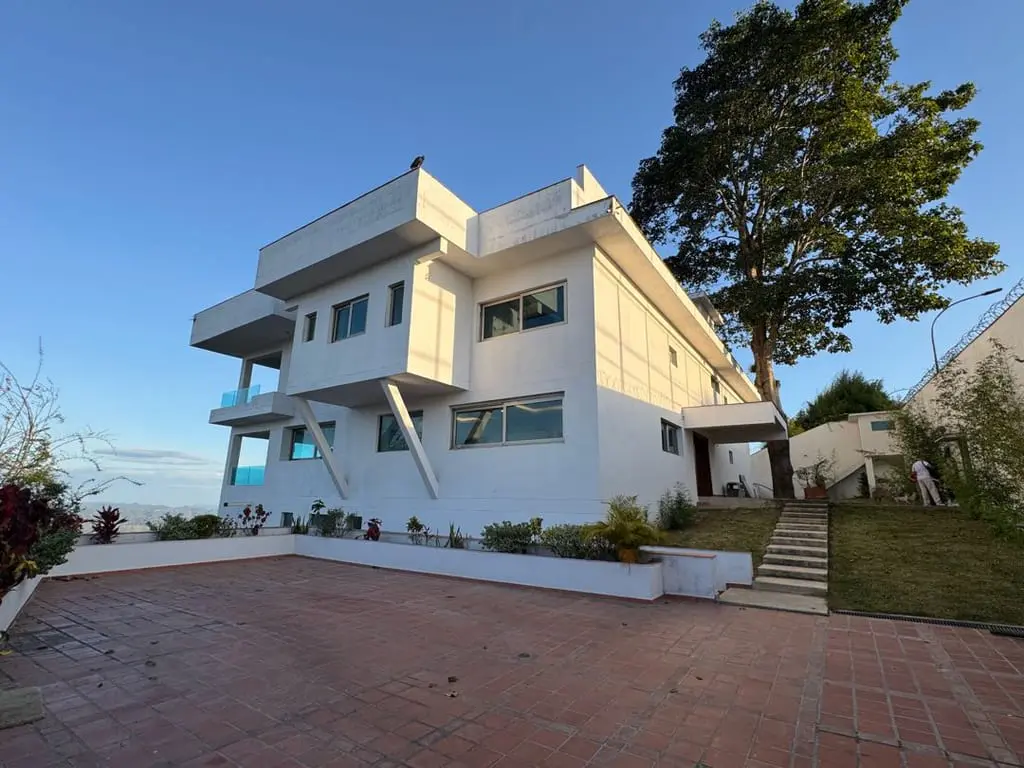 Casa en La Lagunita, Caracas - 1